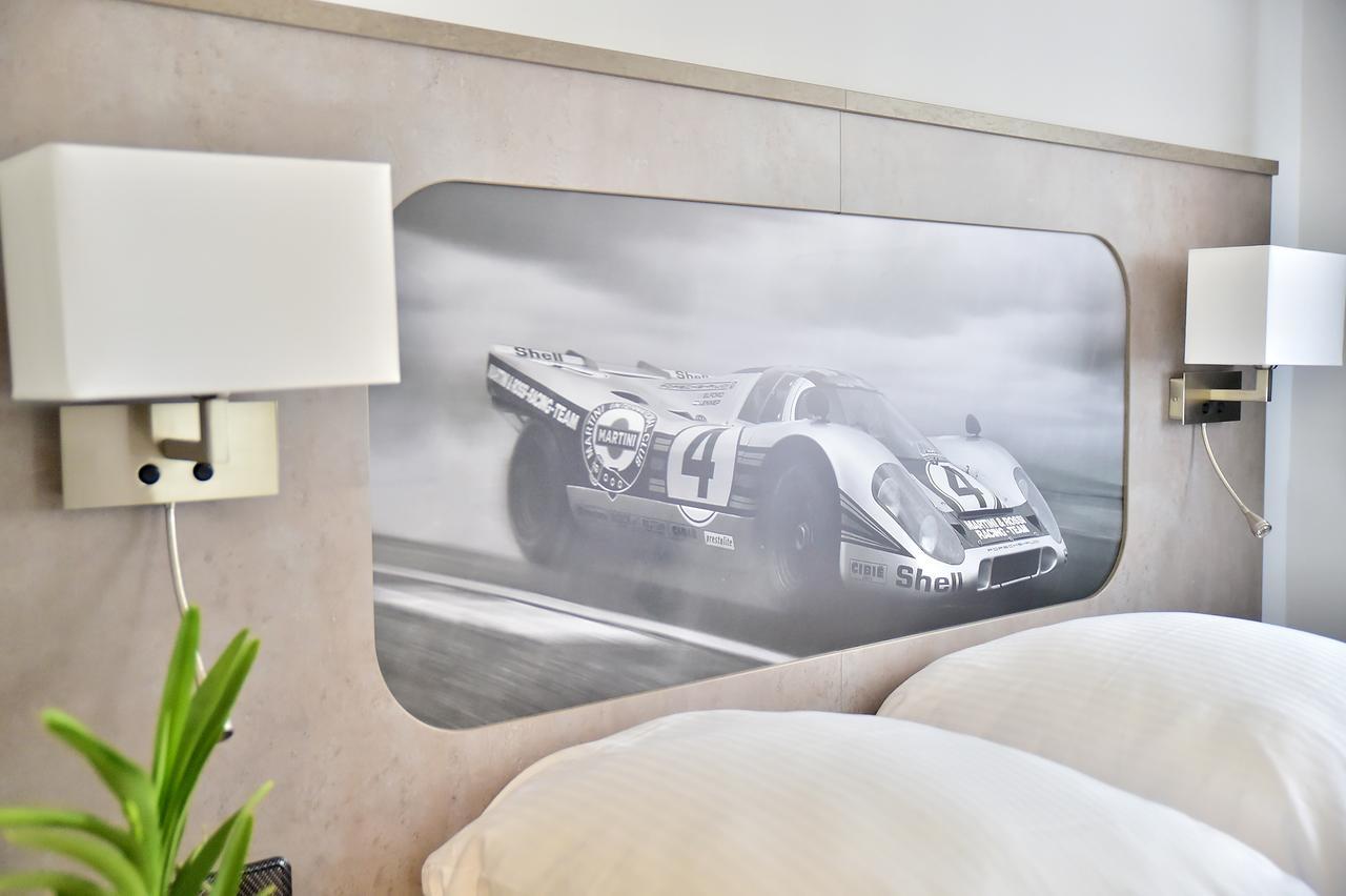 Gt3 Hotel Honerath Ngoại thất bức ảnh