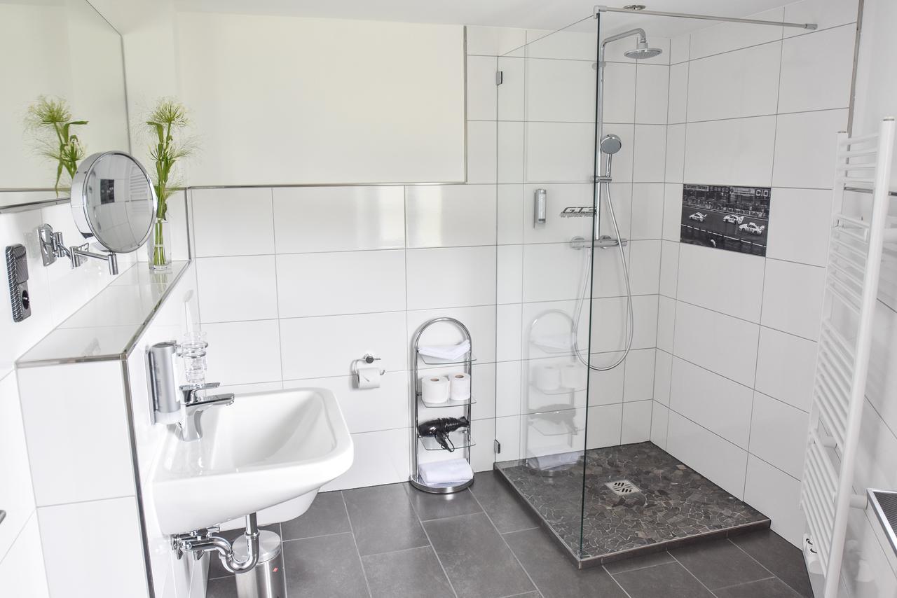 Gt3 Hotel Honerath Ngoại thất bức ảnh